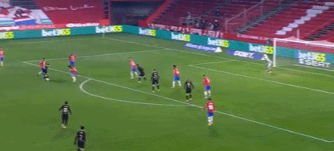 12月6日欧篮联看点：红星巴萨强强对话，帕纳辛纳科斯力争5连胜